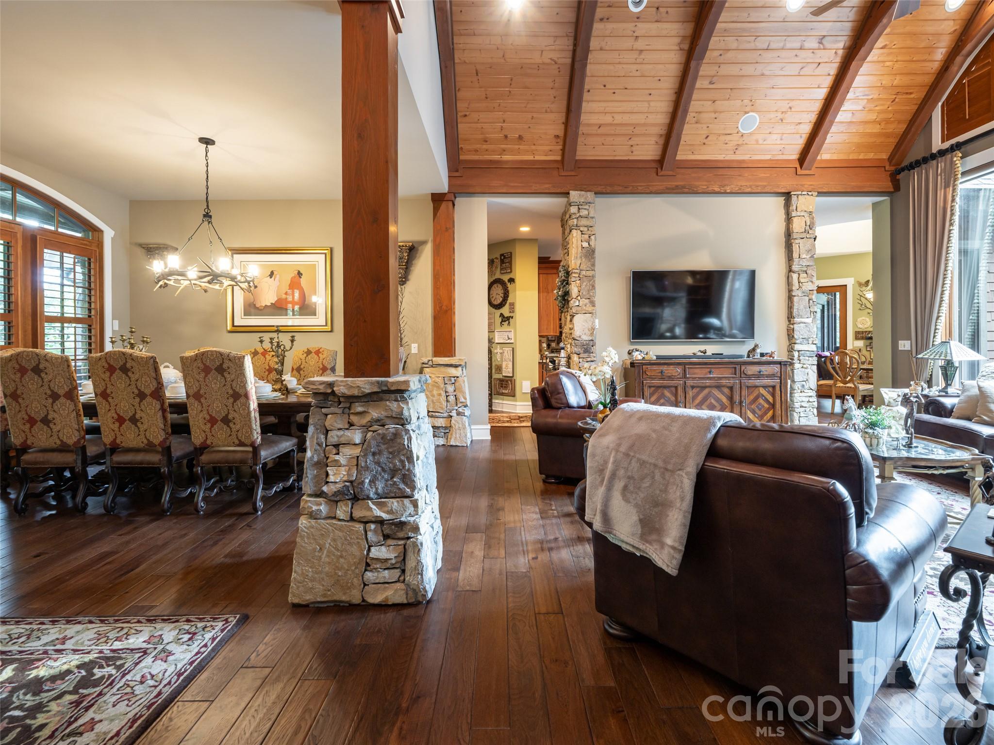 Single Family Residence at 25 Jake Ridge Trail, Fletcher, photo 8 of 47