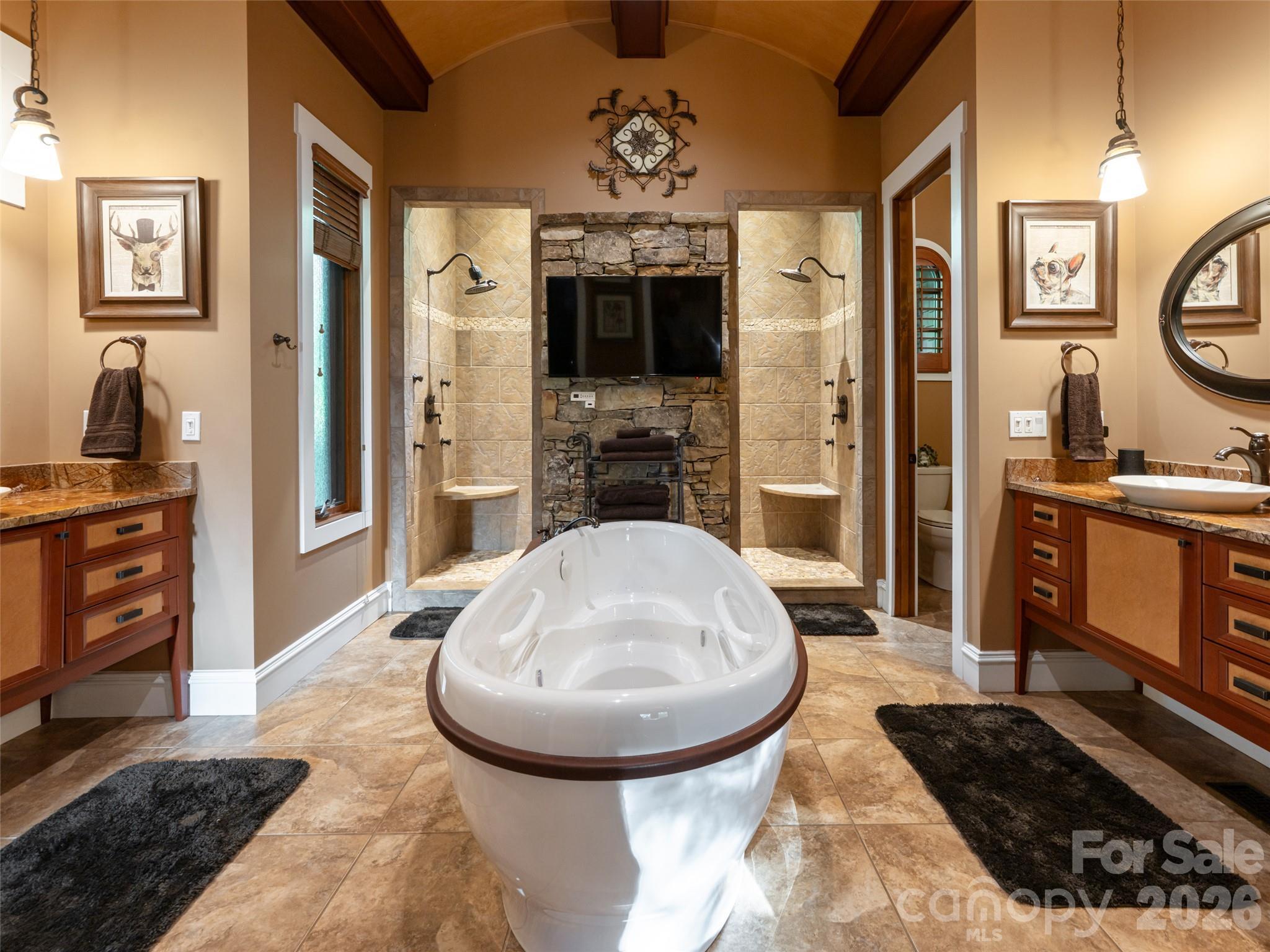 Single Family Residence at 25 Jake Ridge Trail, Fletcher, photo 19 of 47