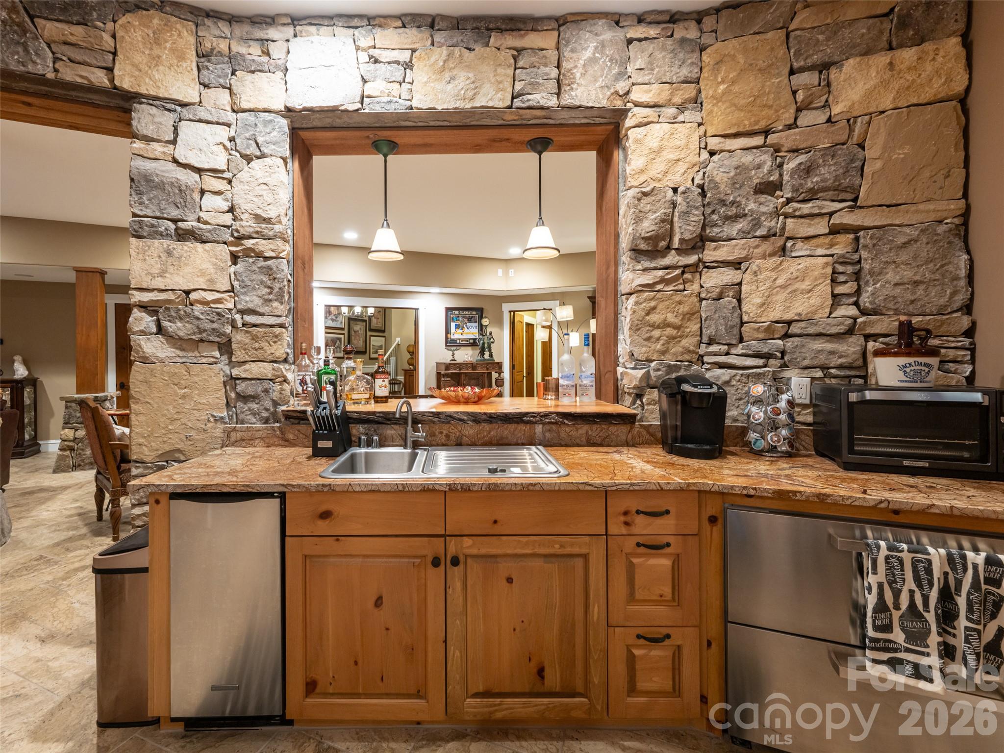 Single Family Residence at 25 Jake Ridge Trail, Fletcher, photo 31 of 47