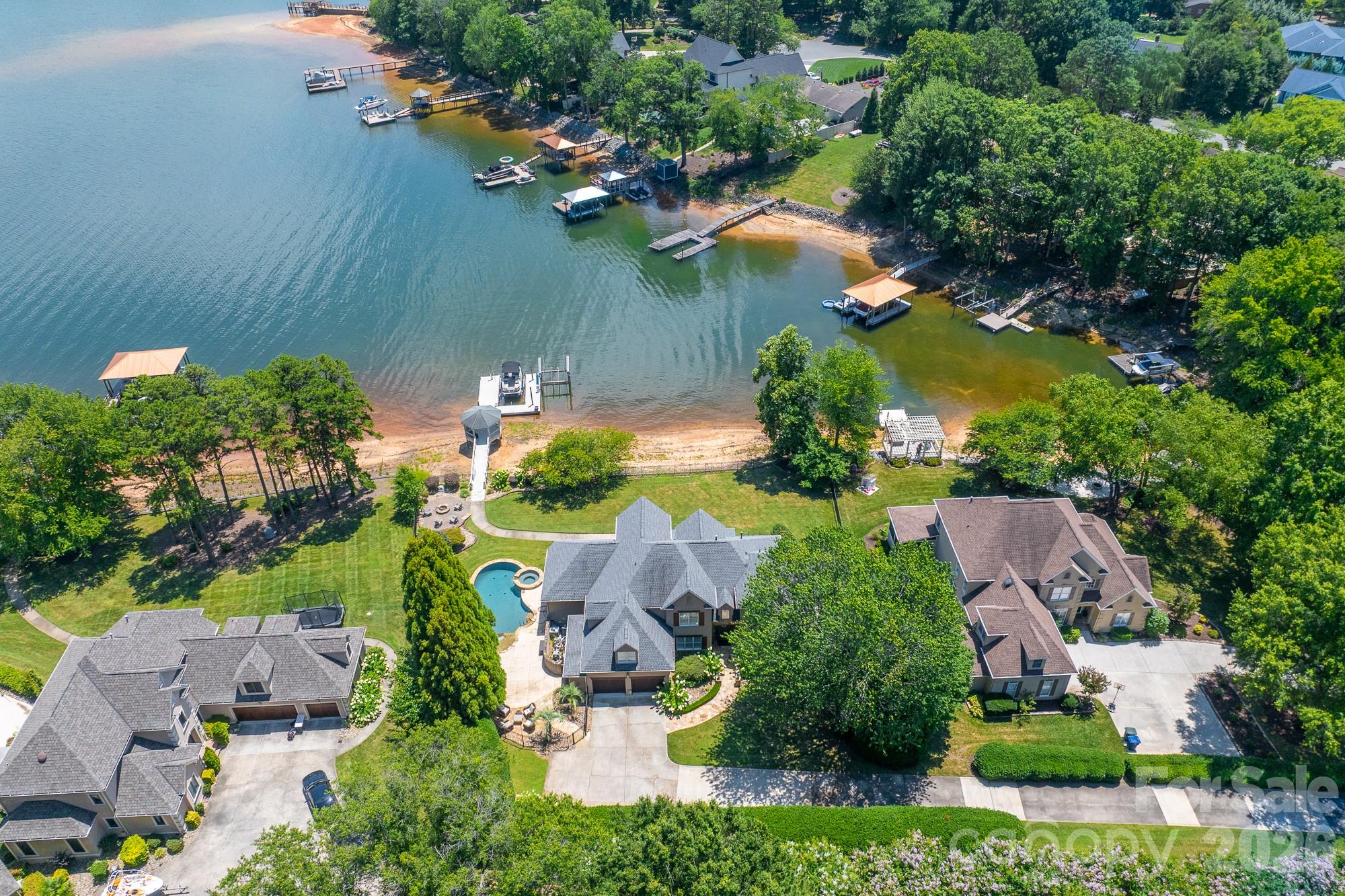 Single Family Residence at 21206 Captiva Court, Cornelius, photo 46 of 48