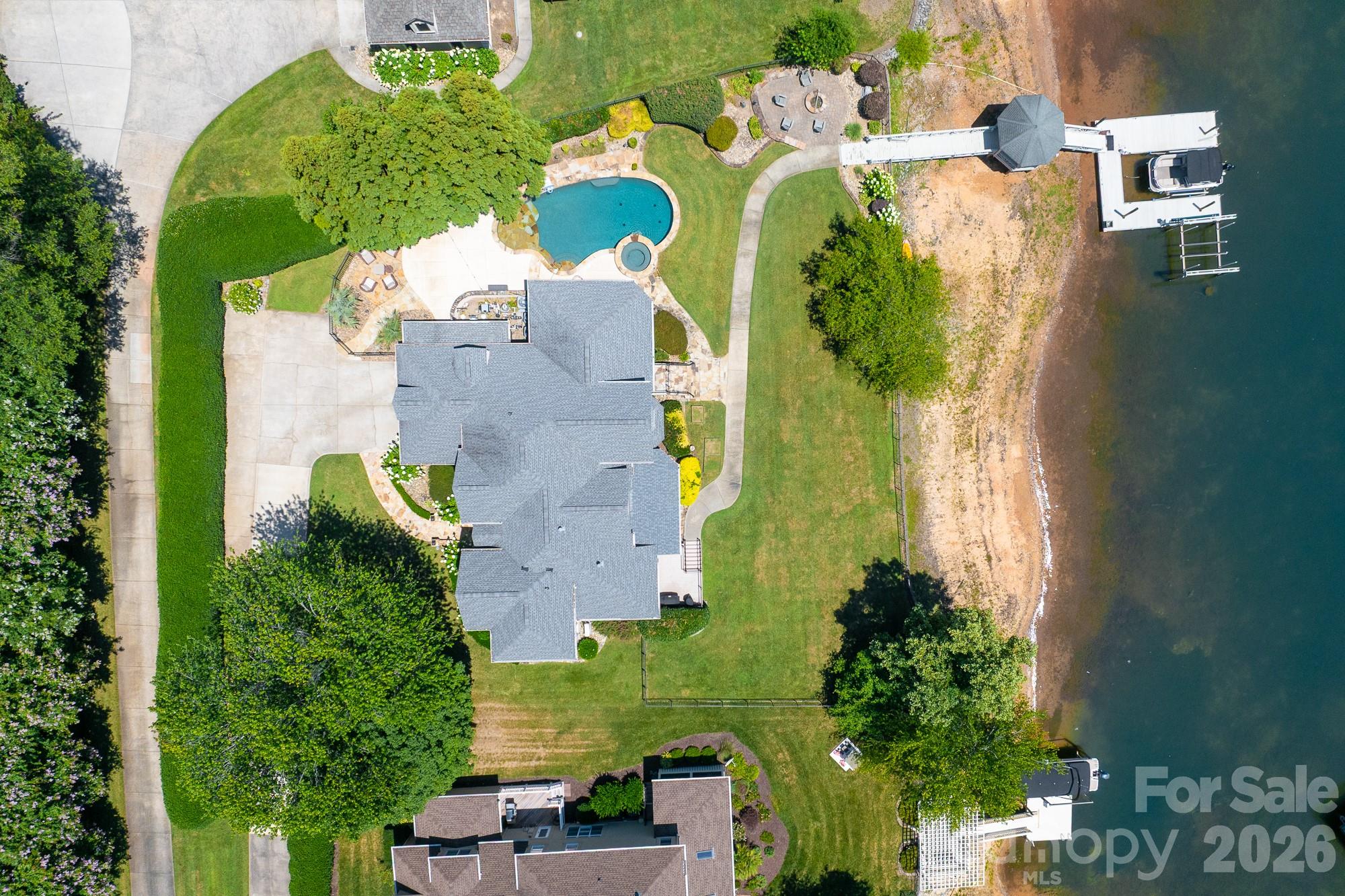 Single Family Residence at 21206 Captiva Court, Cornelius, photo 48 of 48