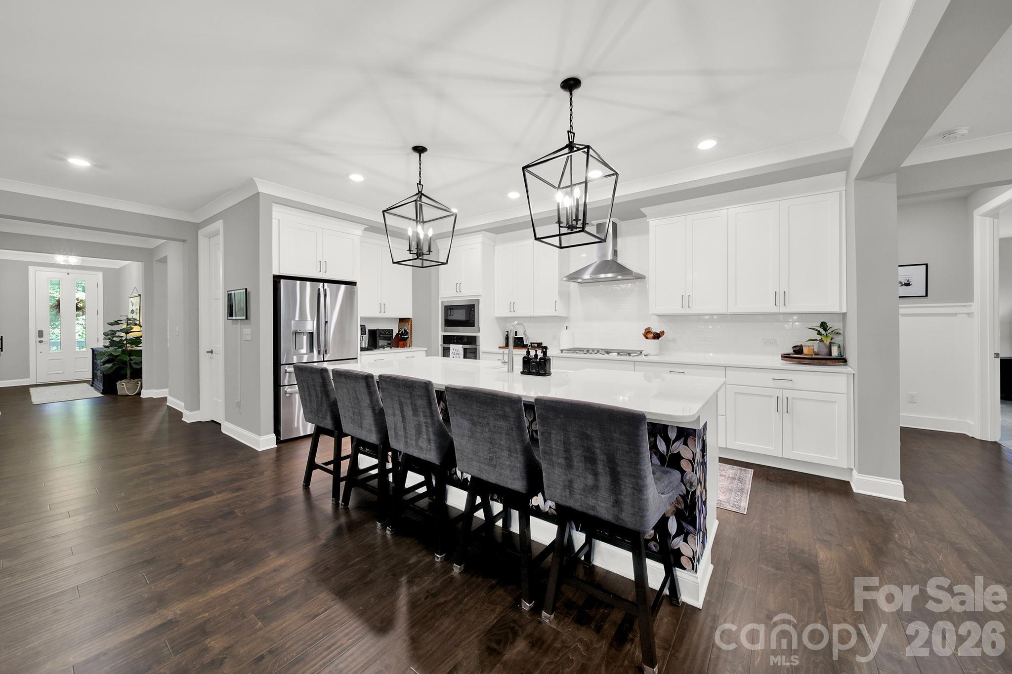 Single Family Residence at 6340 Harbor Oaks Drive, Denver, photo 6 of 47
