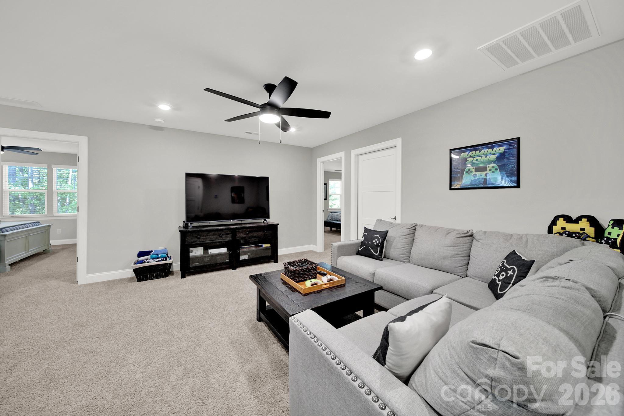 Single Family Residence at 6340 Harbor Oaks Drive, Denver, photo 27 of 47