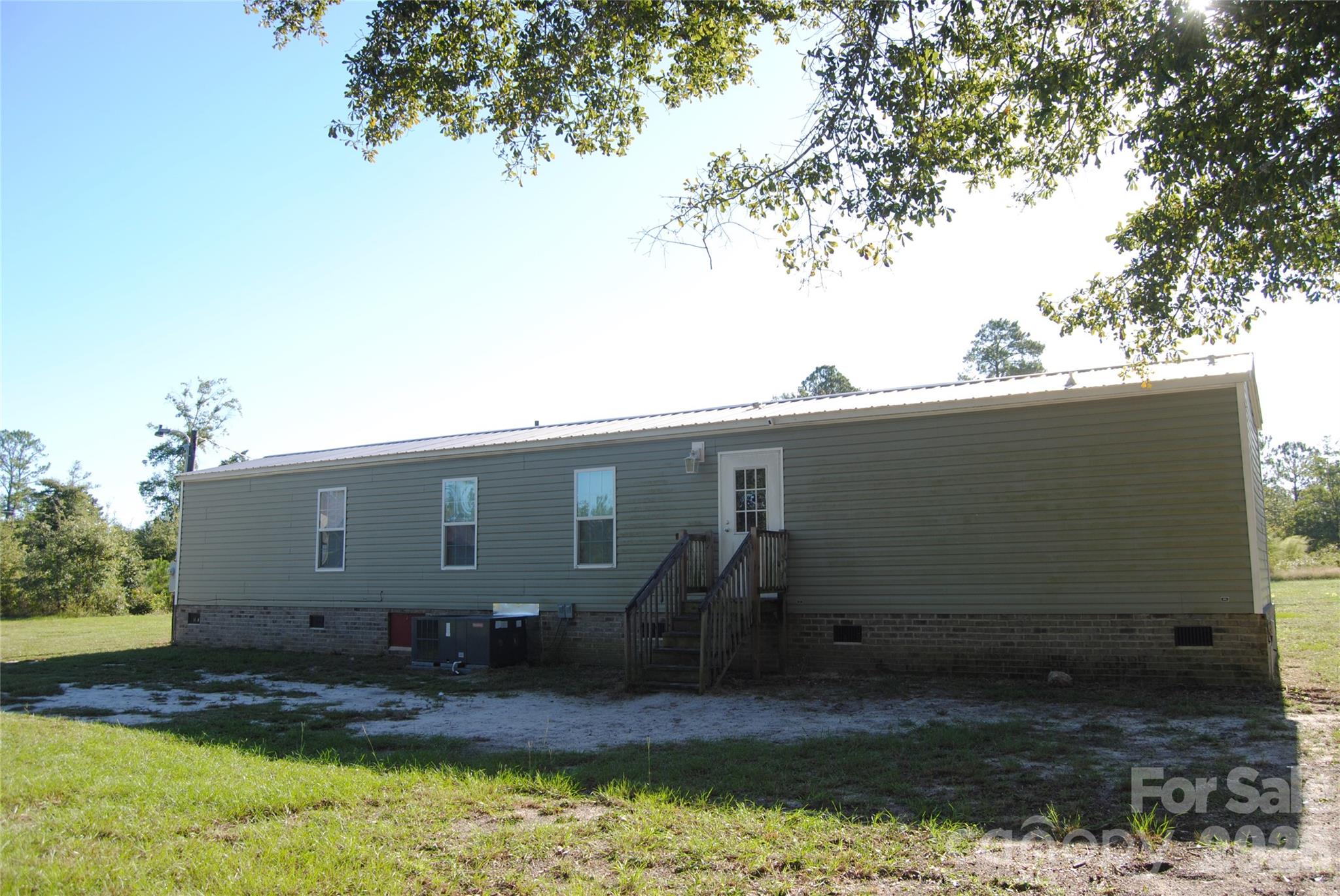 Single Family Residence at 2759 Lockhart Road, Kershaw, photo 2 of 27