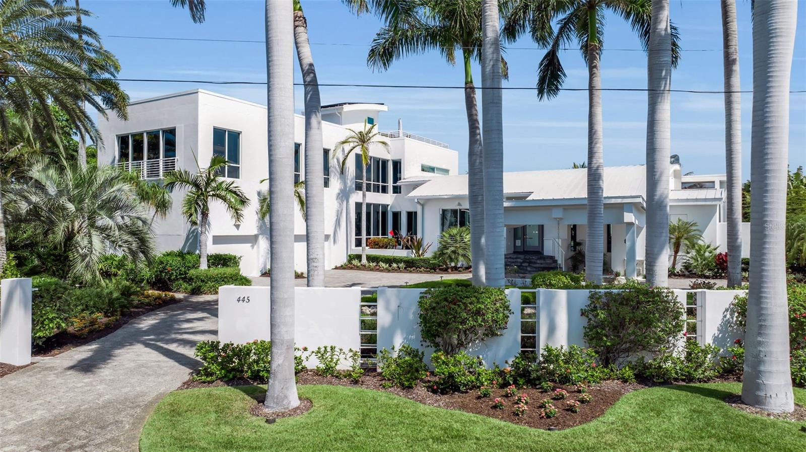 445 MCKINLEY DR