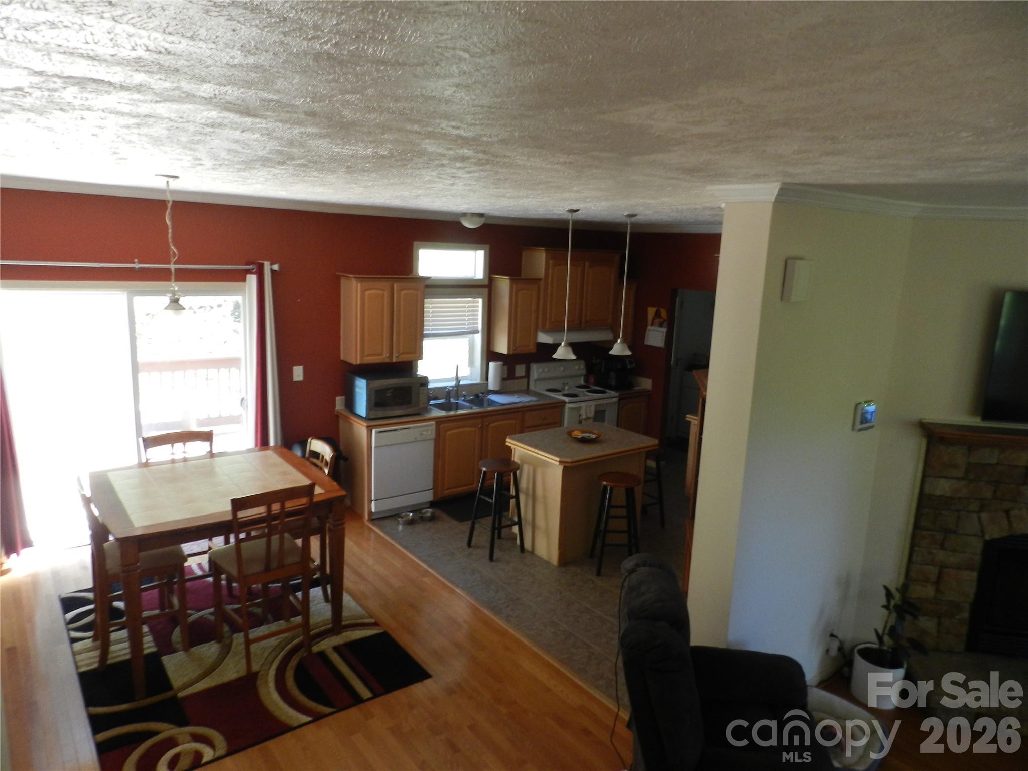 Dining View 1 - 3 Lauren Lane, Candler