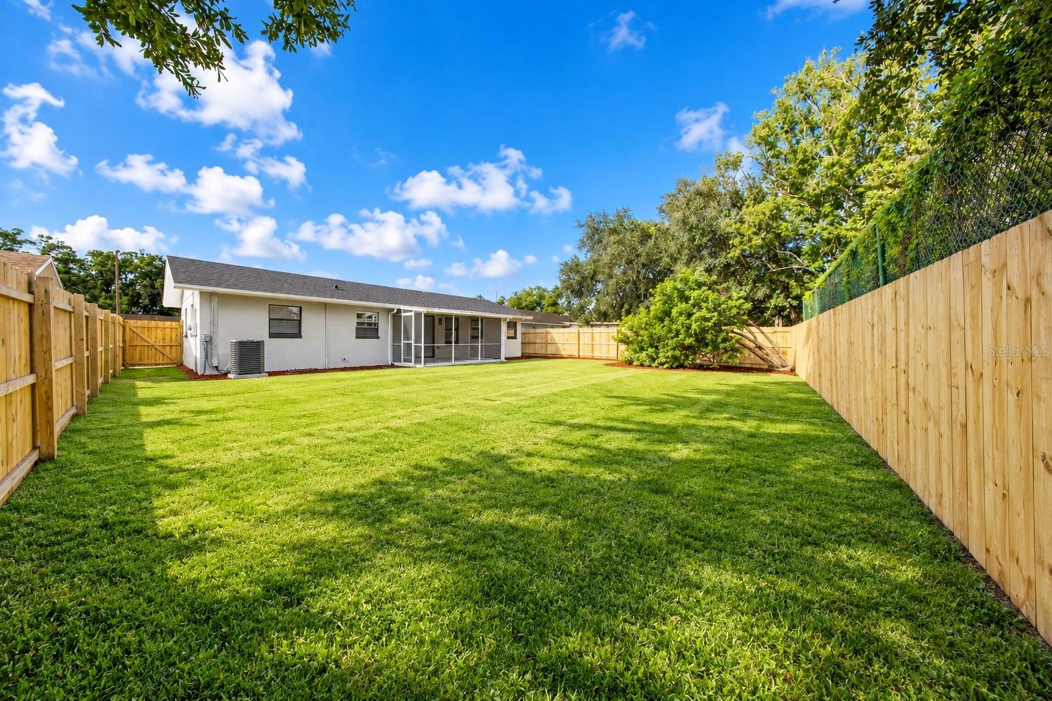 Single Family Residence at 4925 ELESE ST, ORLANDO, photo 19 of 21