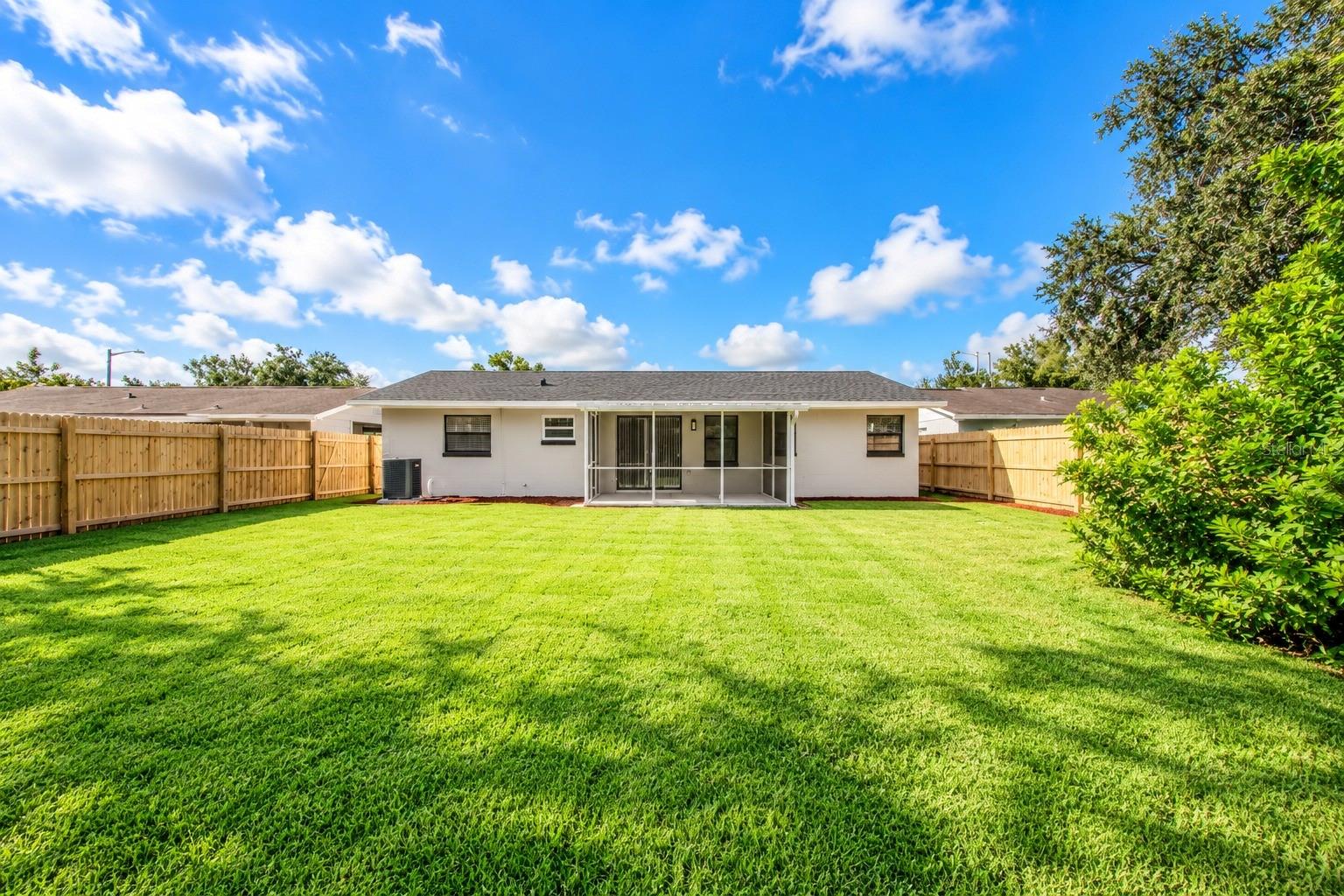 Single Family Residence at 4925 ELESE ST, ORLANDO, photo 20 of 21