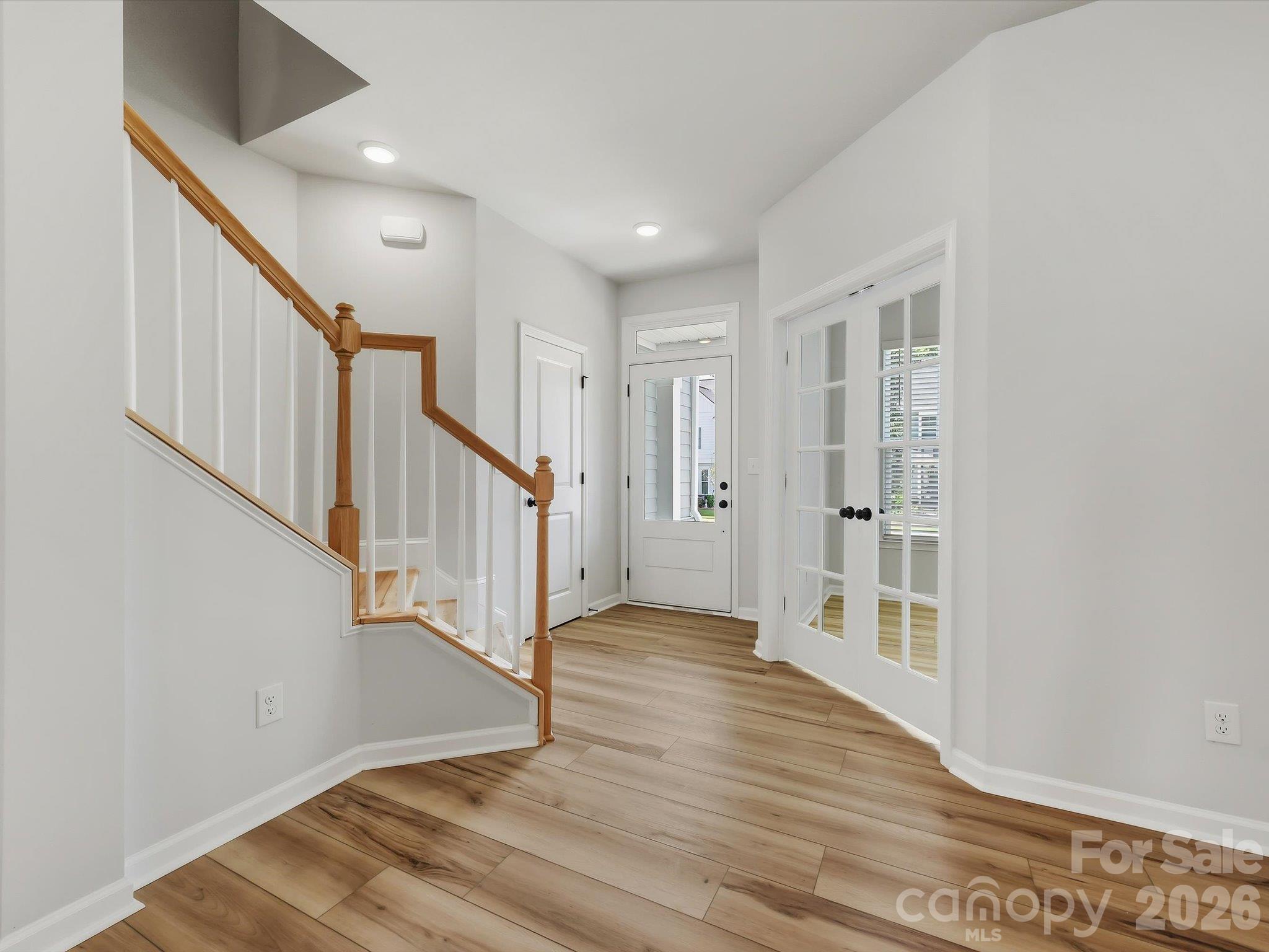 Townhouse at 10028 Mamillion Drive, Huntersville, photo 2 of 18