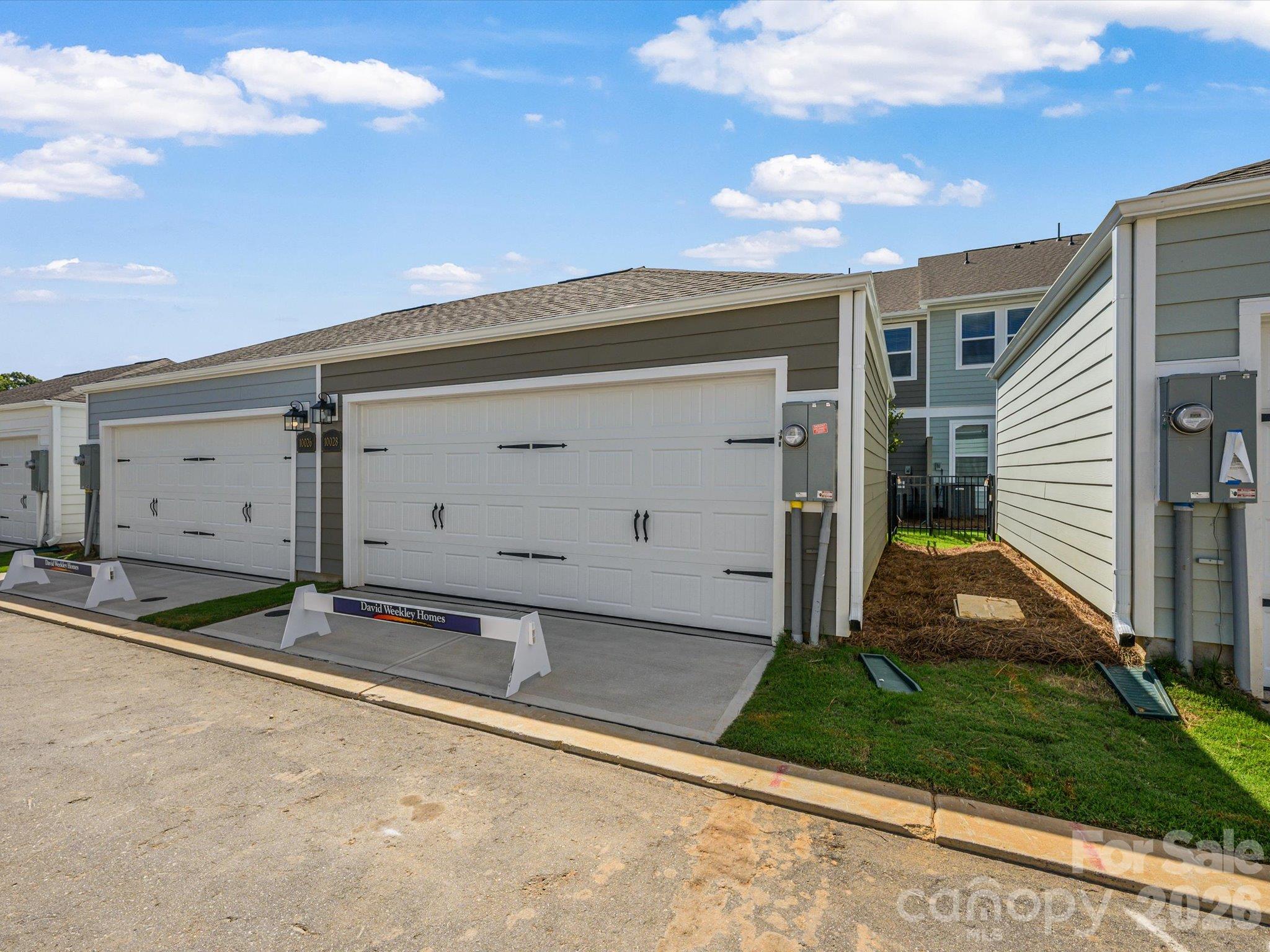 Townhouse at 10028 Mamillion Drive, Huntersville, photo 17 of 18