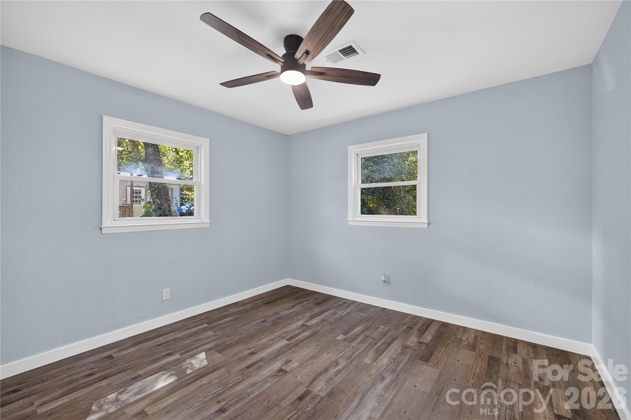 Single Family Residence at 427 Clinton Avenue, Lancaster, photo 19 of 33