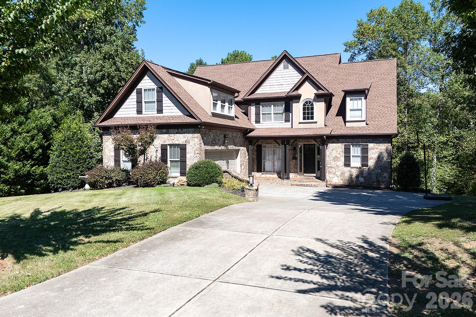 394 Stone Cliff Lane