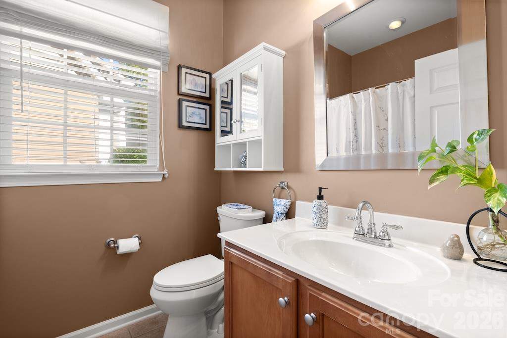 Single Family Residence at 6723 Carrington Pointe Drive, Huntersville, photo 26 of 39