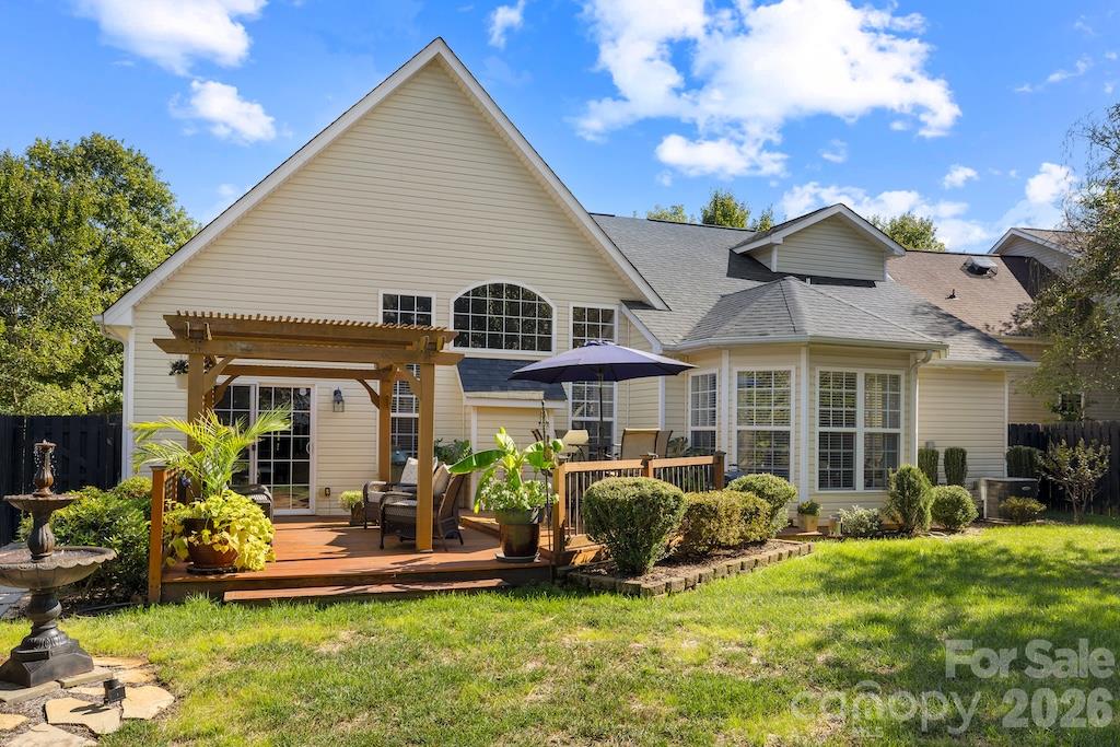 Single Family Residence at 6723 Carrington Pointe Drive, Huntersville, photo 37 of 39
