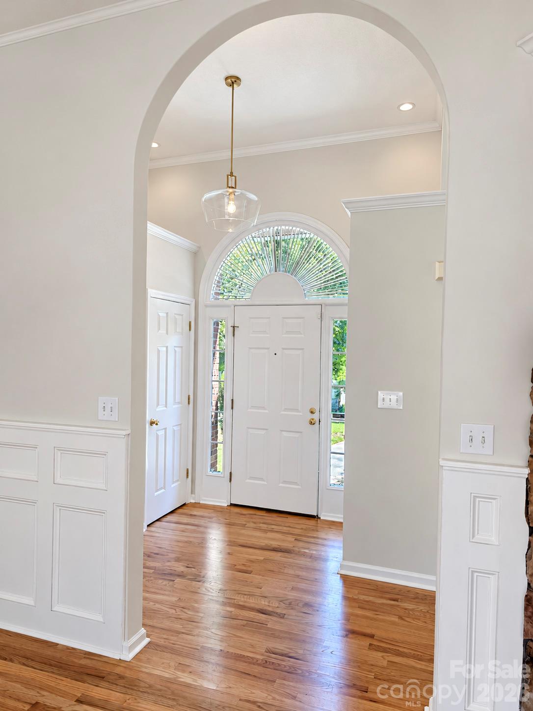 Single Family Residence at 1615 Terra Cotta Drive, Hickory, photo 3 of 48