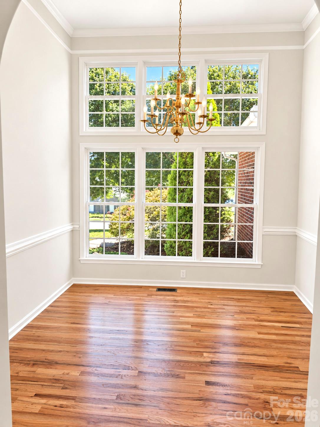 Single Family Residence at 1615 Terra Cotta Drive, Hickory, photo 13 of 48