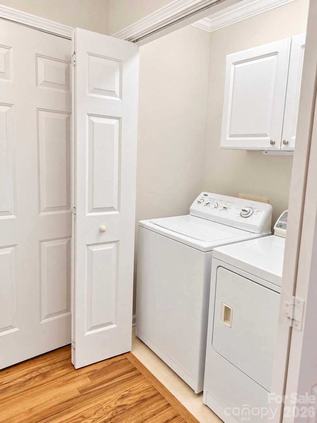 Single Family Residence at 1615 Terra Cotta Drive, Hickory, photo 23 of 48
