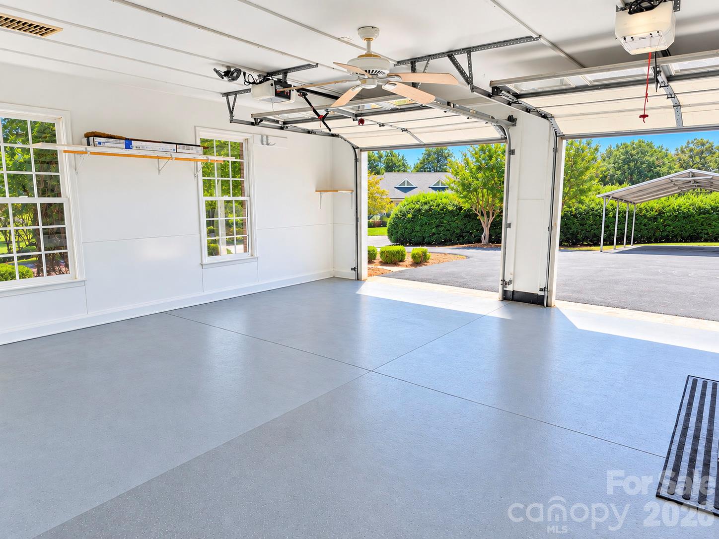 Single Family Residence at 1615 Terra Cotta Drive, Hickory, photo 24 of 48