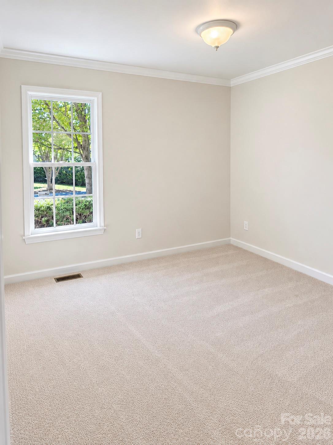Single Family Residence at 1615 Terra Cotta Drive, Hickory, photo 30 of 48