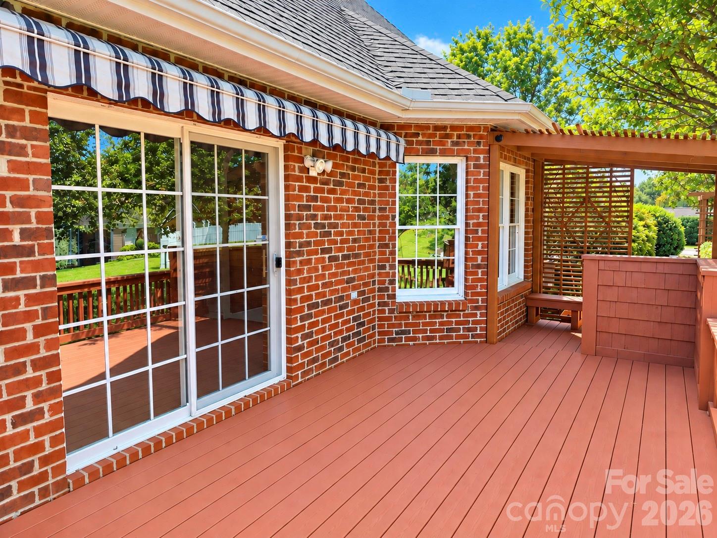 Single Family Residence at 1615 Terra Cotta Drive, Hickory, photo 36 of 48