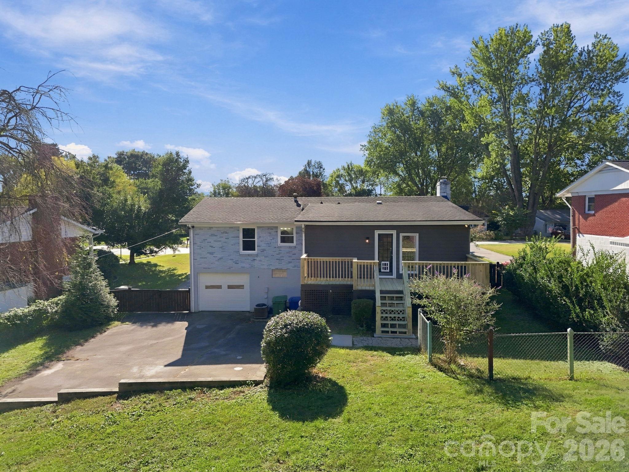 Single Family Residence at 20 Oak Leaf Lane, Arden, photo 45 of 53