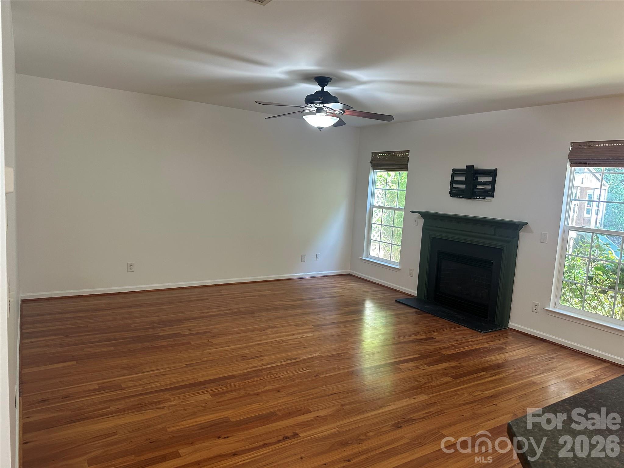 Single Family Residence at 117 S Audubon Avenue, Mooresville, photo 6 of 65