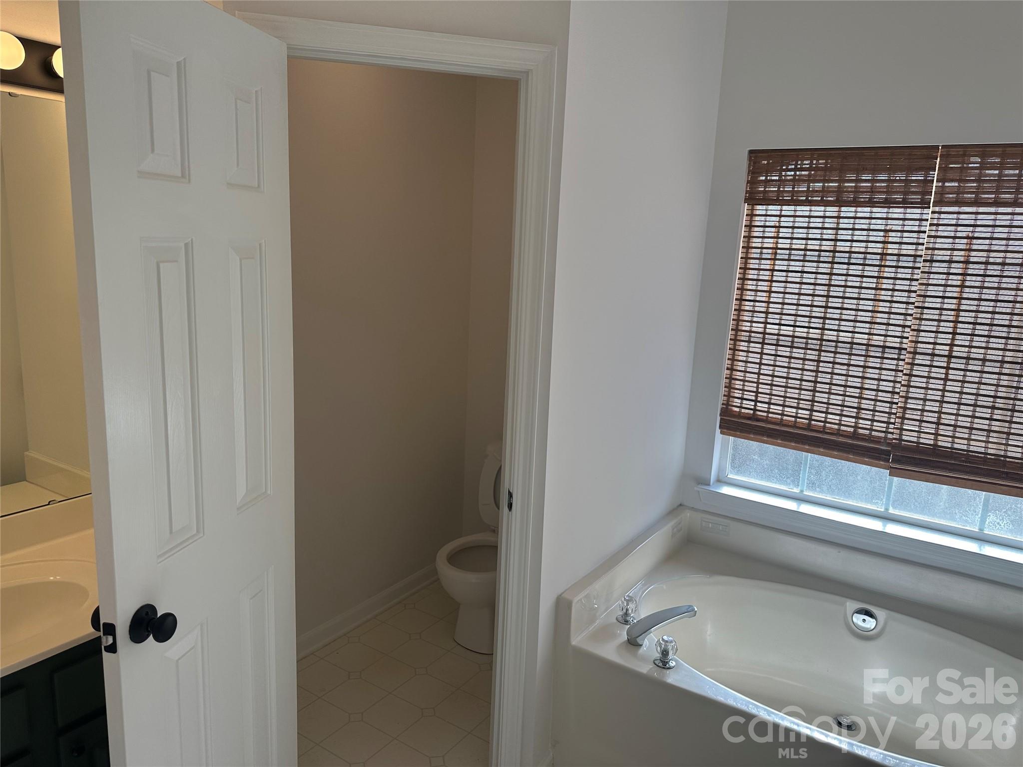 Single Family Residence at 117 S Audubon Avenue, Mooresville, photo 21 of 33