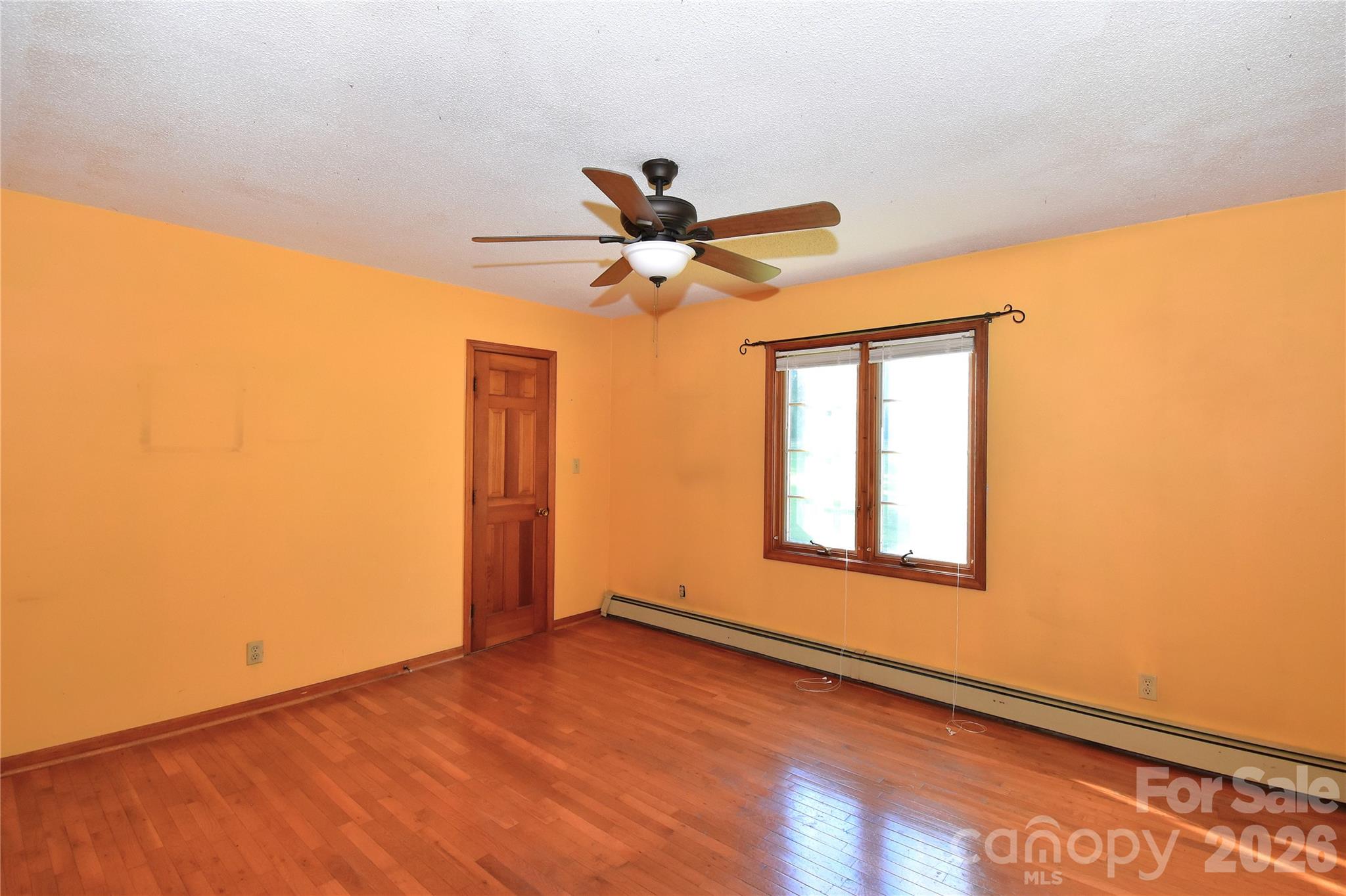 Single Family Residence at 586 Justice Ridge Road, Candler, photo 10 of 37