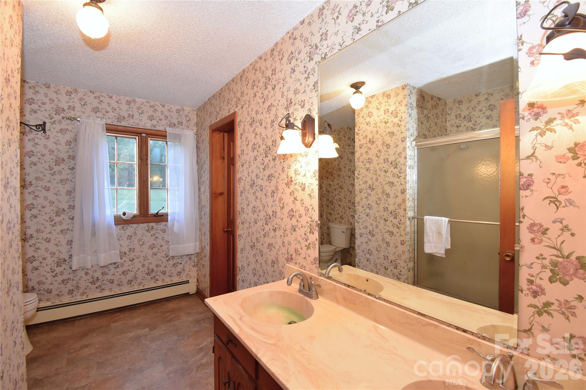Single Family Residence at 586 Justice Ridge Road, Candler, photo 13 of 37