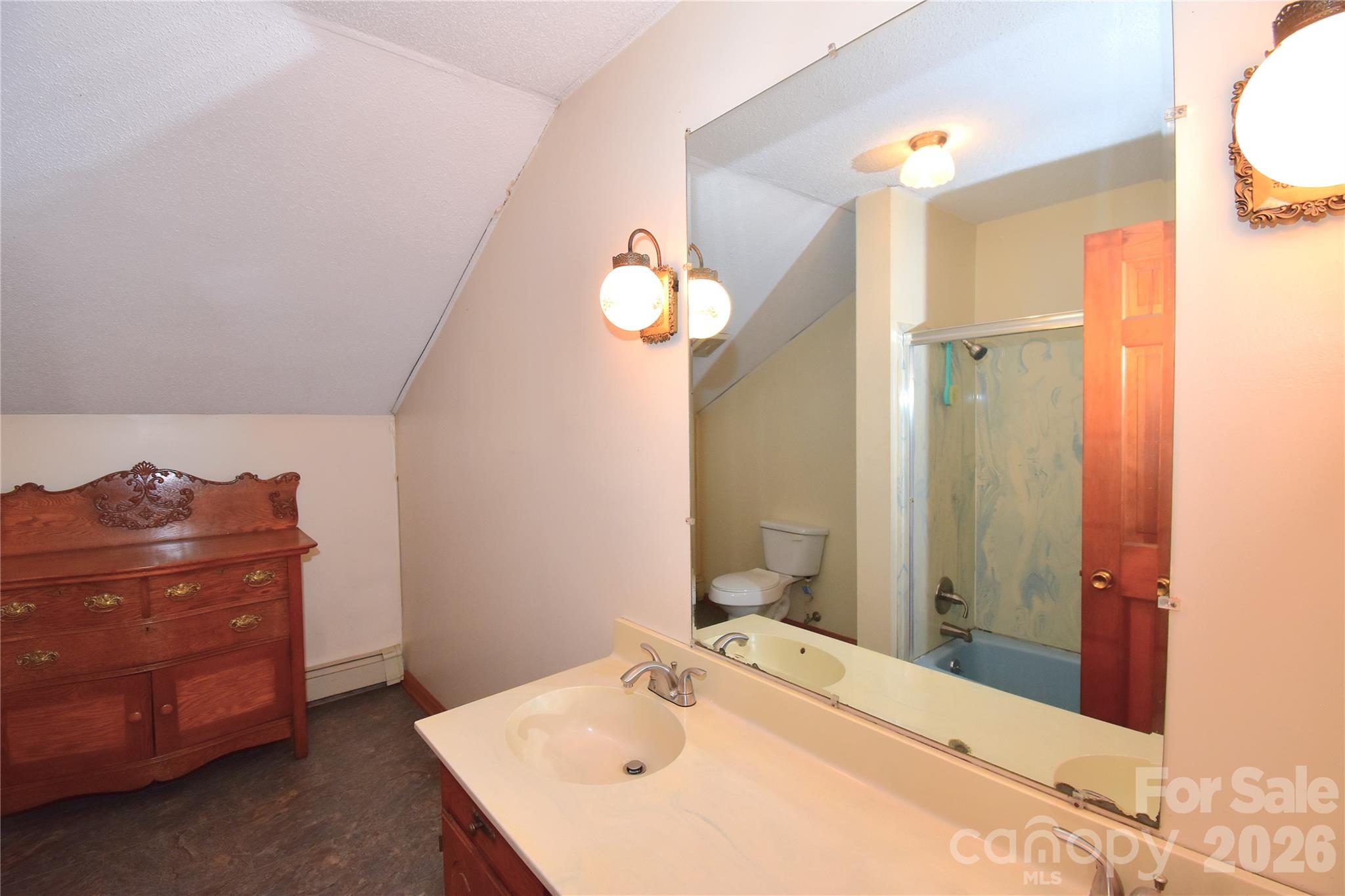 Single Family Residence at 586 Justice Ridge Road, Candler, photo 23 of 37
