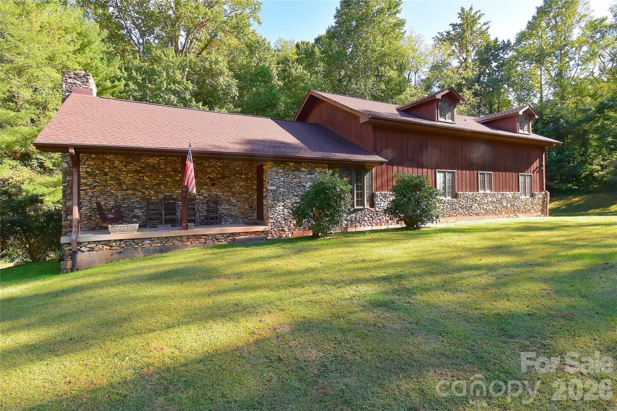 Single Family Residence at 586 Justice Ridge Road, Candler, photo 28 of 37