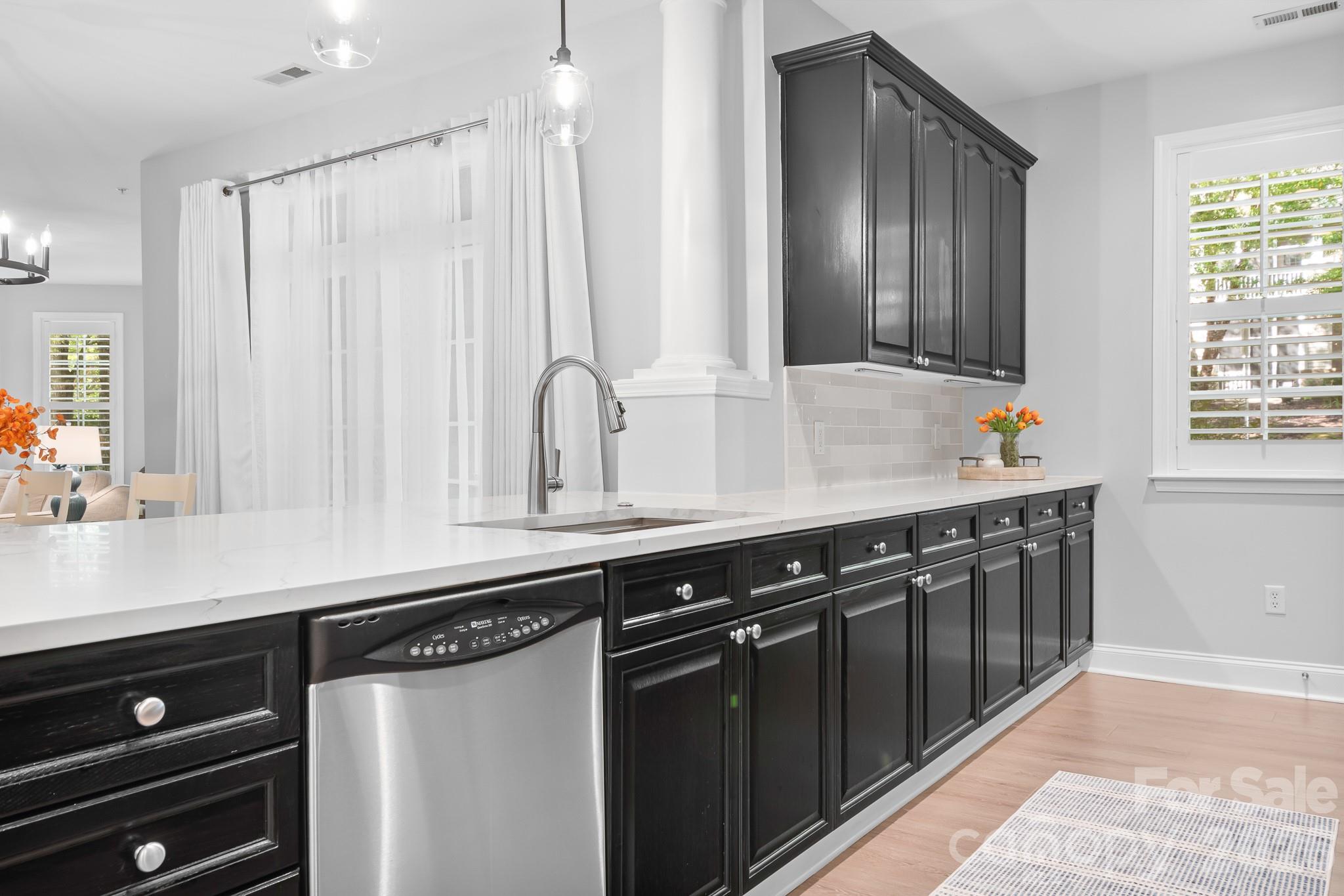 Condominium at 9007 Rosalyn Glen Road, Cornelius, photo 8 of 29