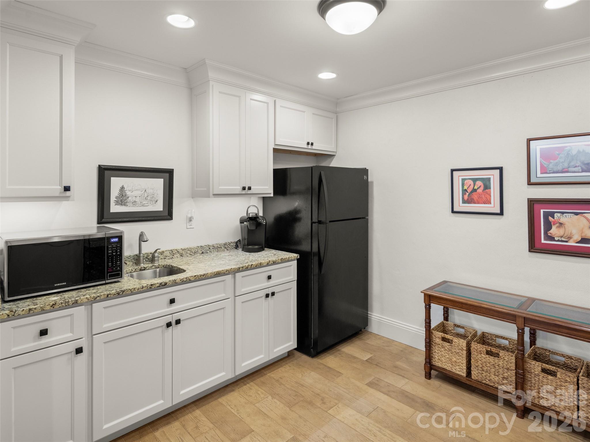 Lower Level Kitchenette - 89 Emmas Grove Road, Fletcher
