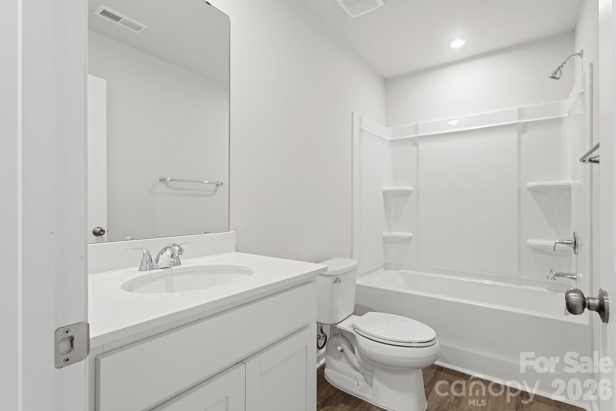 Example Photo - 9061 Grennan Road, Sherrills Ford