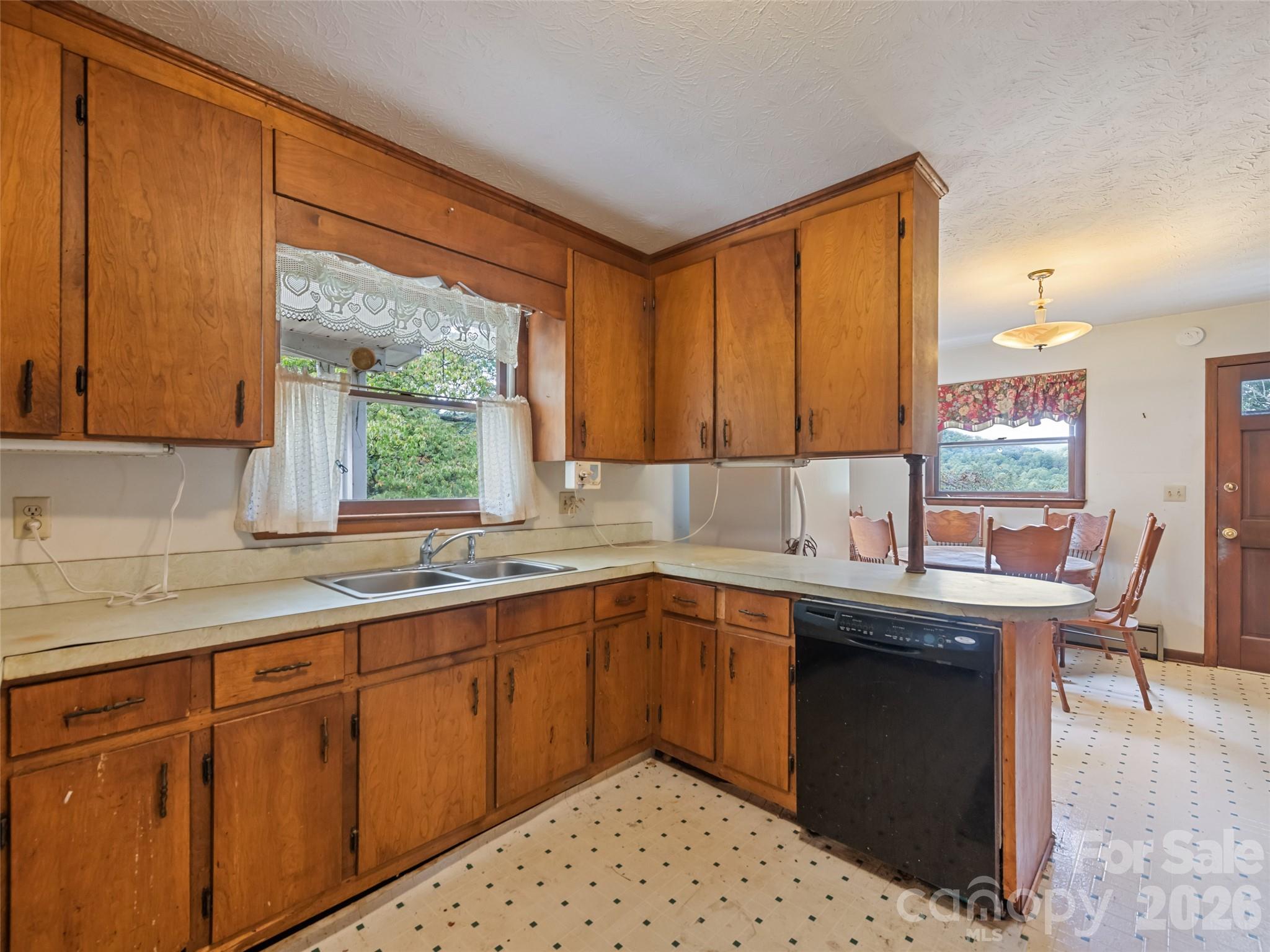 Single Family Residence at 177 Mica Ridge, Sylva, photo 26 of 33