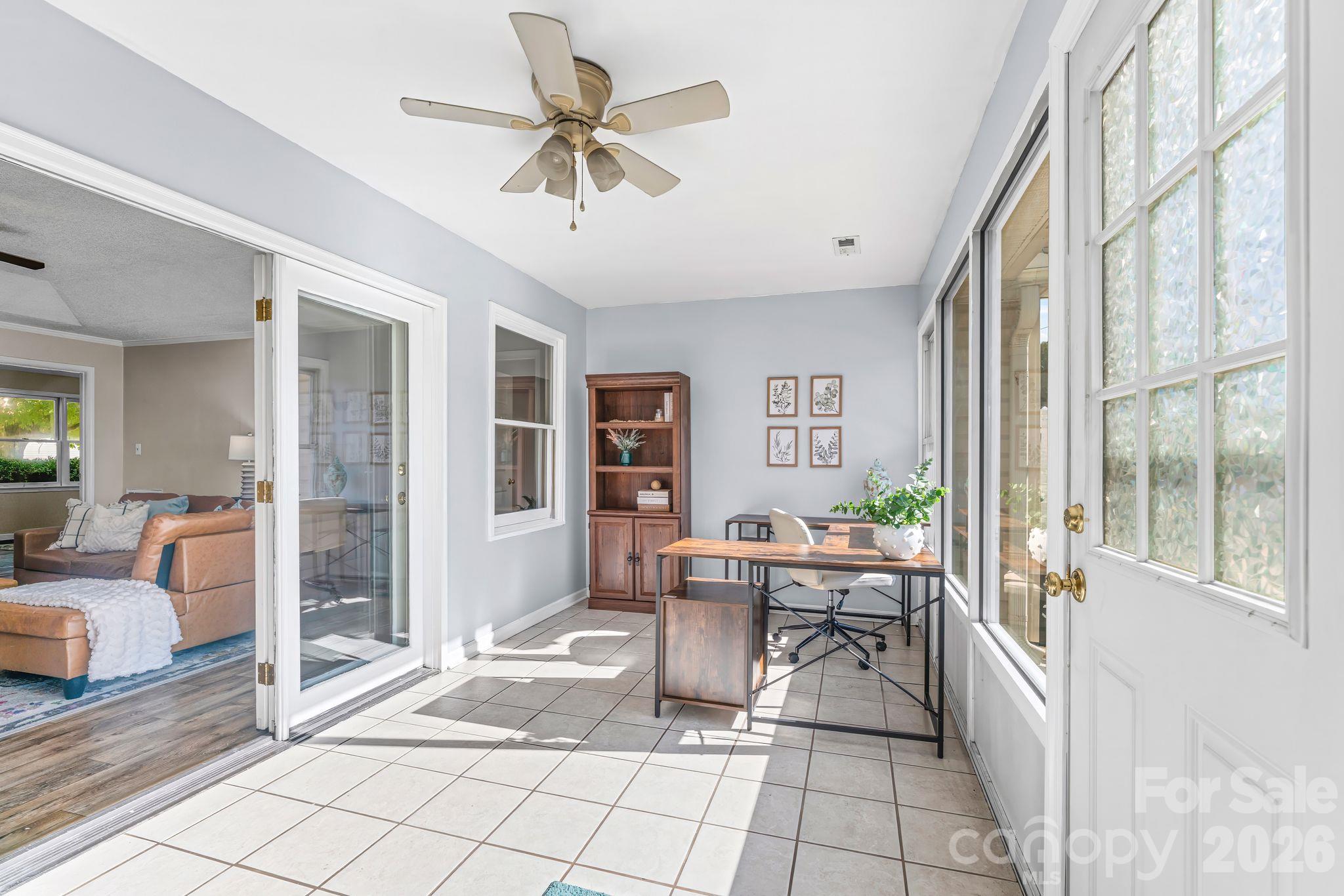 Single Family Residence at 302 Hidden Creek Circle, Salisbury, photo 17 of 32