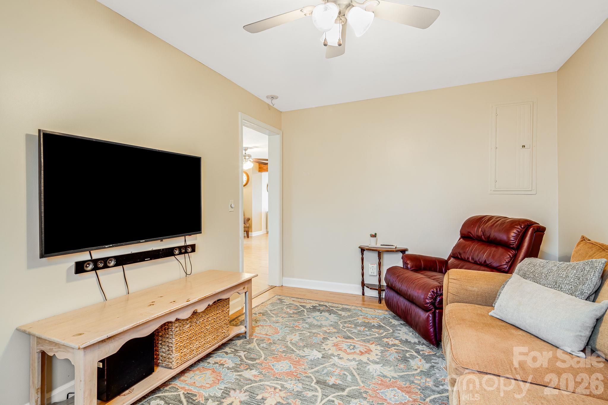Den on the Main - 195 Whitmire Road, Brevard