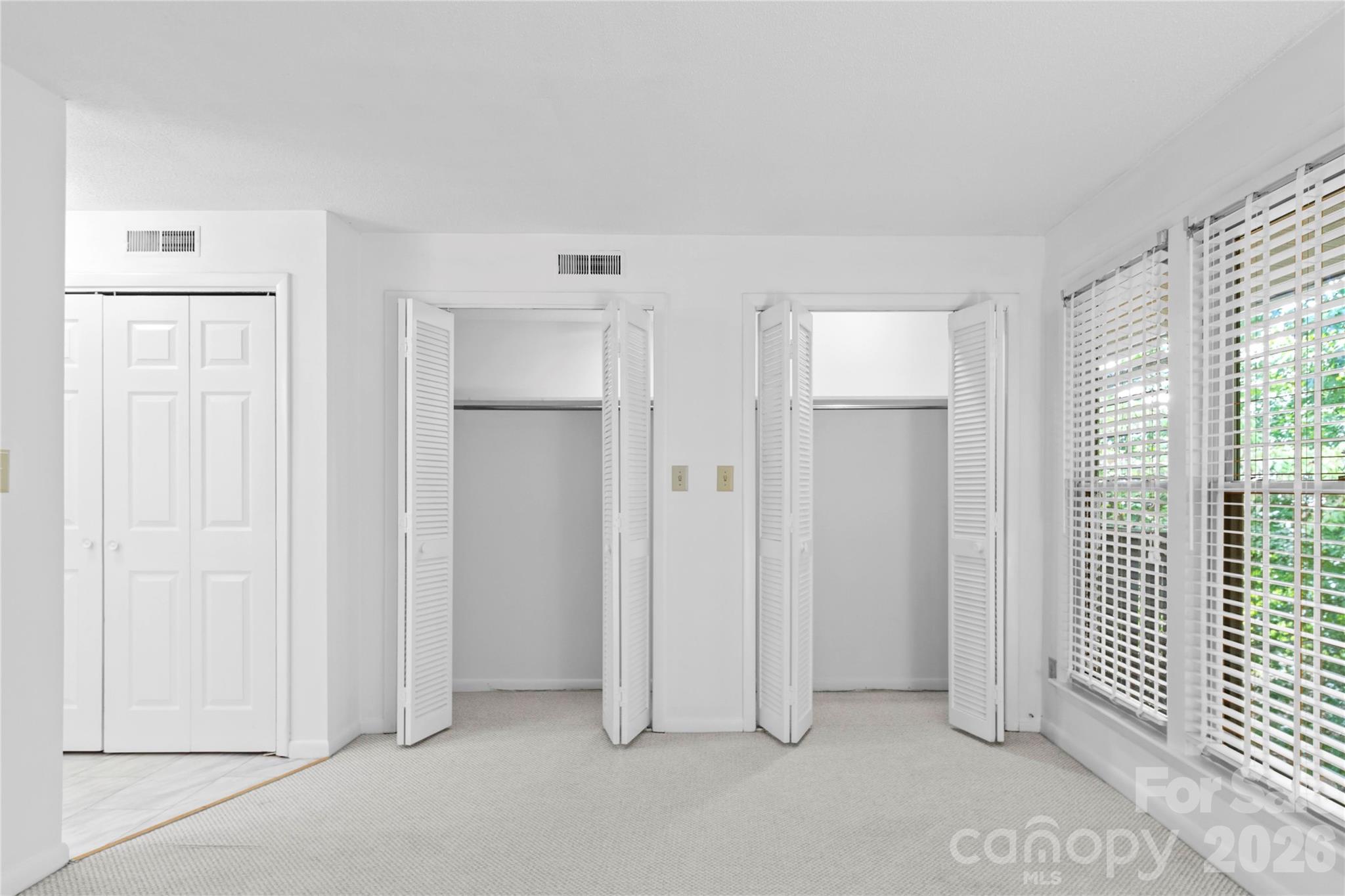 Condominium at 178 Driftwood Lane, Winston Salem, photo 16 of 32