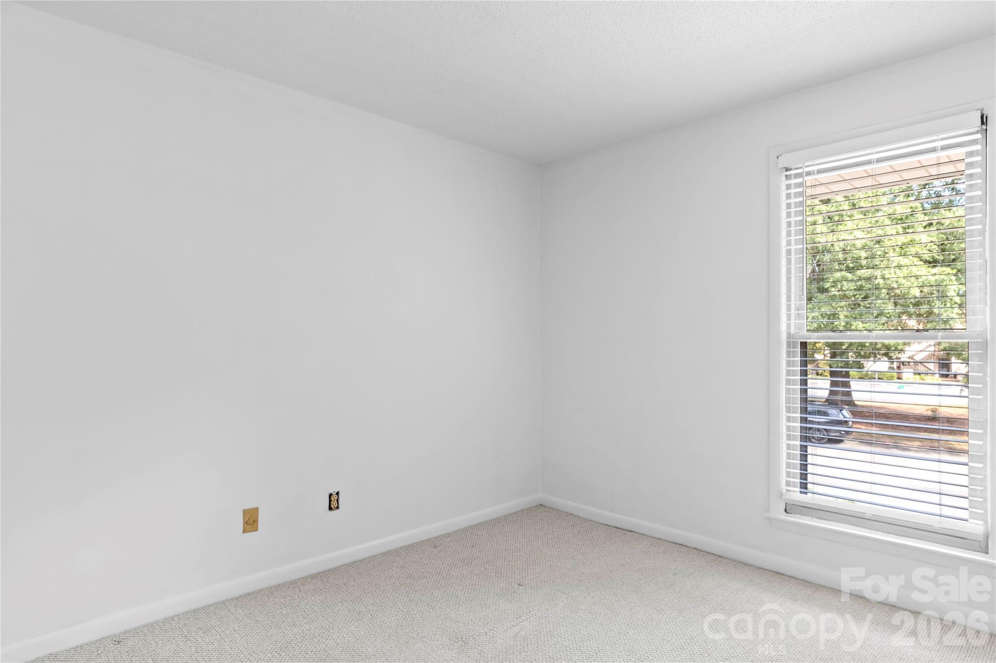 Condominium at 178 Driftwood Lane, Winston Salem, photo 21 of 32