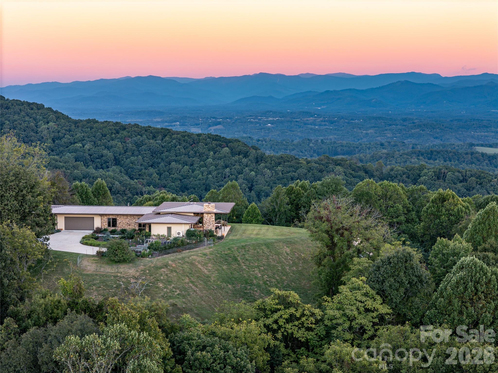 Main House-Sunset - 1045 & 1047 Graham Road, Marshall