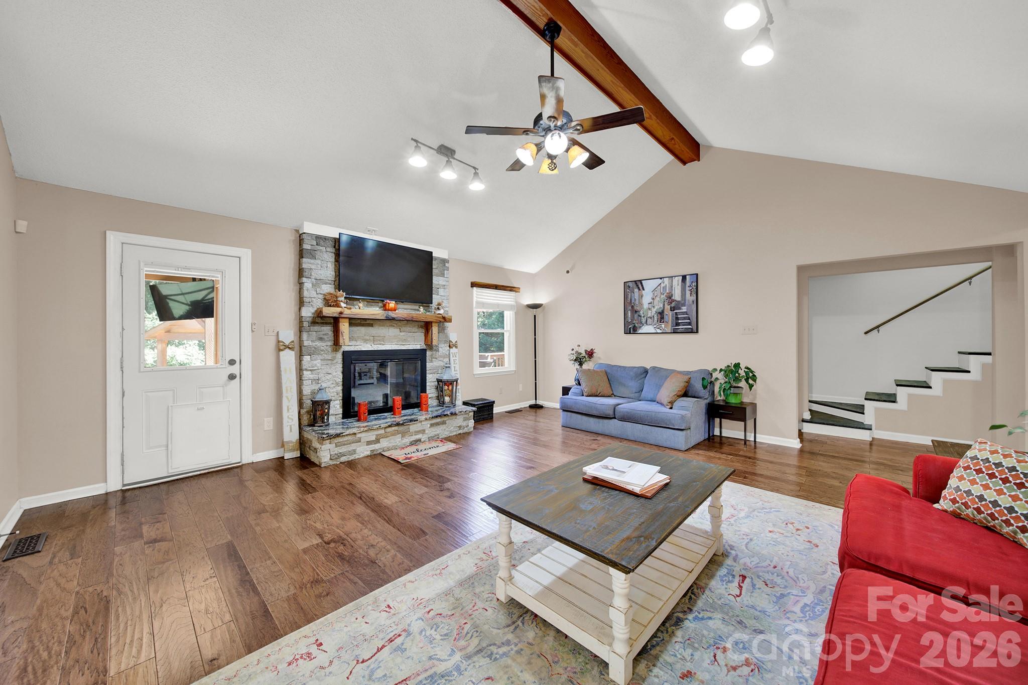 Single Family Residence at 900 Saddle Ridge Road, Fort Mill, photo 11 of 43