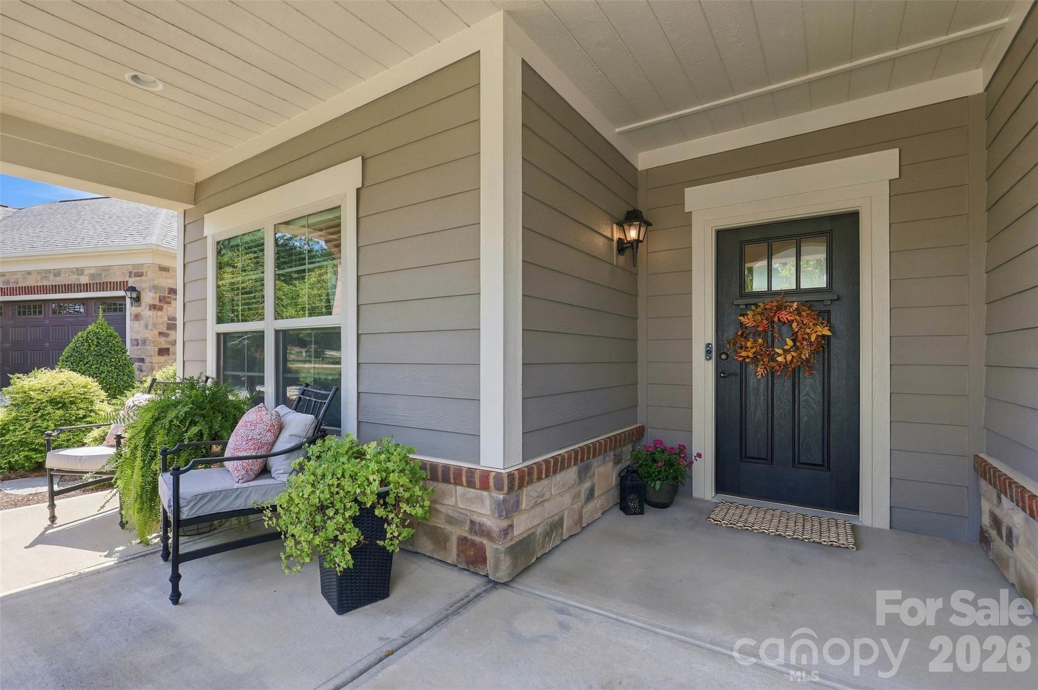 Single Family Residence at 2213 Lincolnshire Lane, Waxhaw, photo 4 of 46