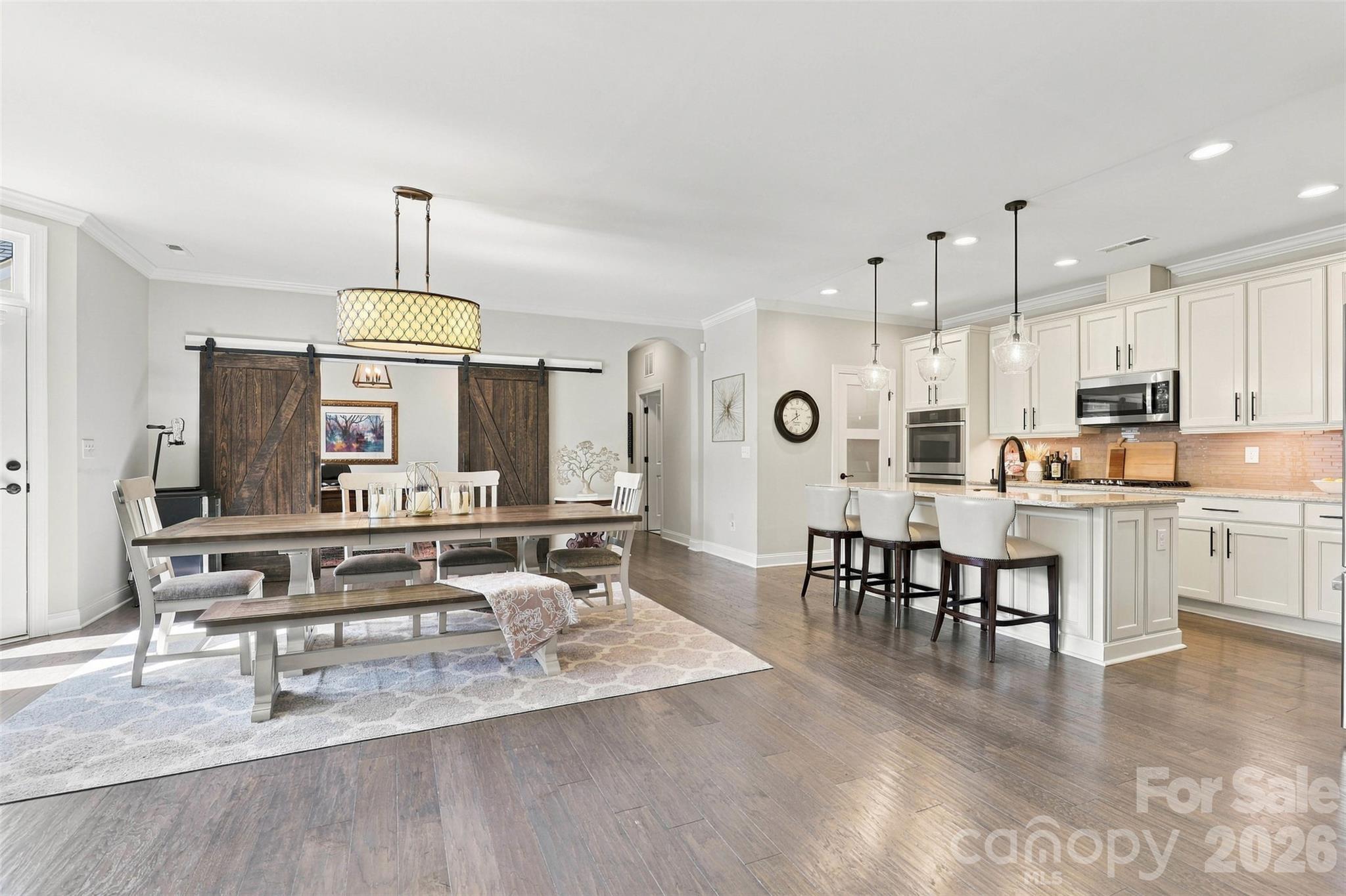 Single Family Residence at 2213 Lincolnshire Lane, Waxhaw, photo 10 of 46