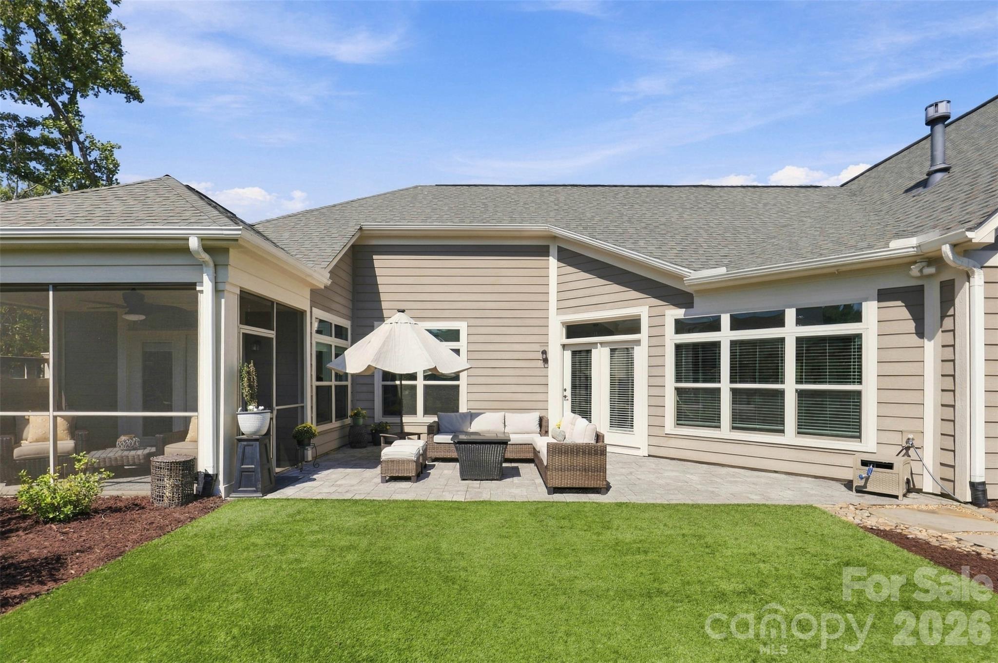 Single Family Residence at 2213 Lincolnshire Lane, Waxhaw, photo 38 of 46