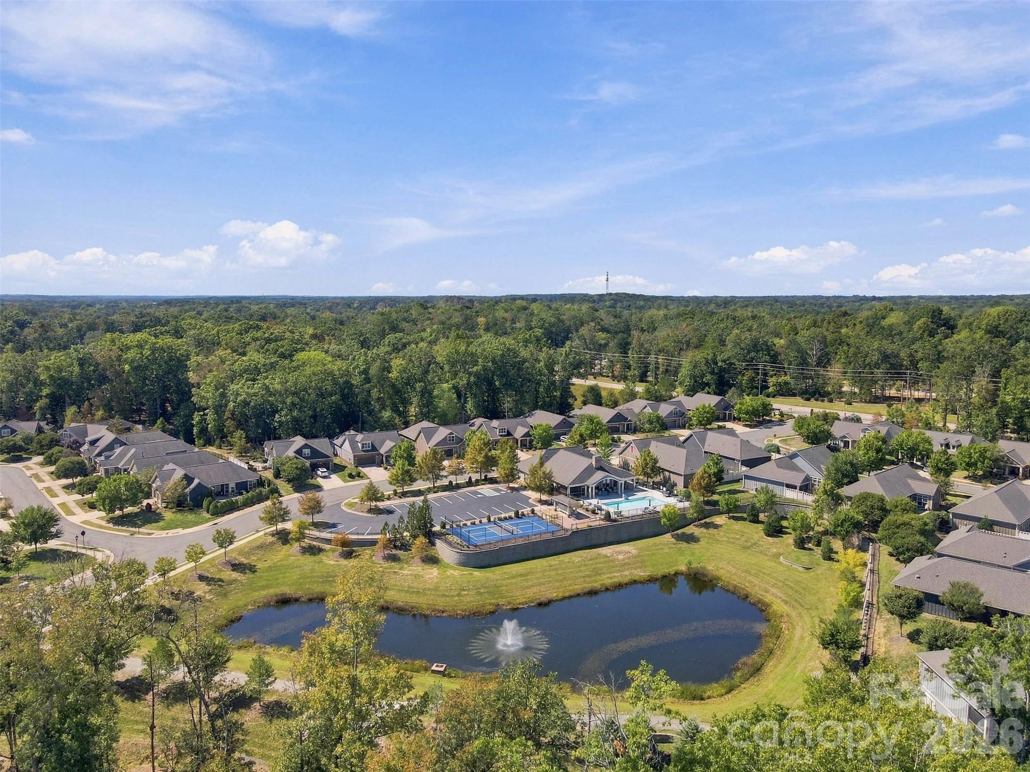 Single Family Residence at 2213 Lincolnshire Lane, Waxhaw, photo 43 of 46