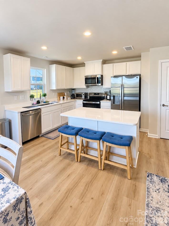 Townhouse at 1516 39th Avenue Loop NE, Hickory, photo 5 of 19