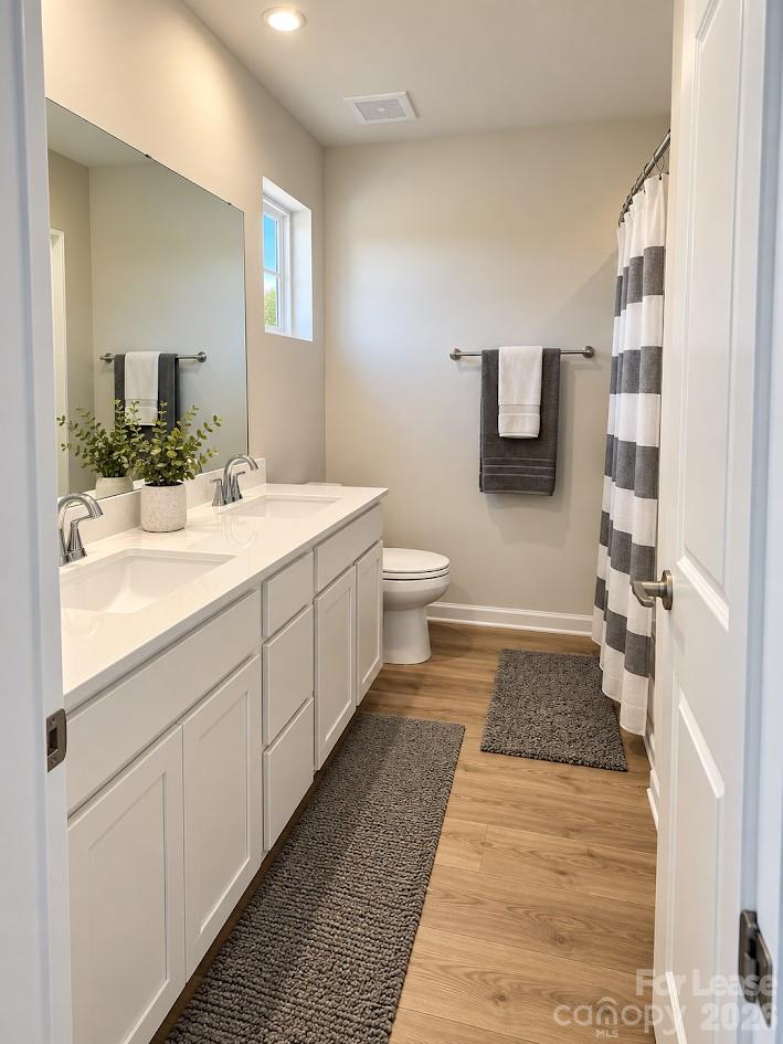 Townhouse at 1516 39th Avenue Loop NE, Hickory, photo 14 of 19