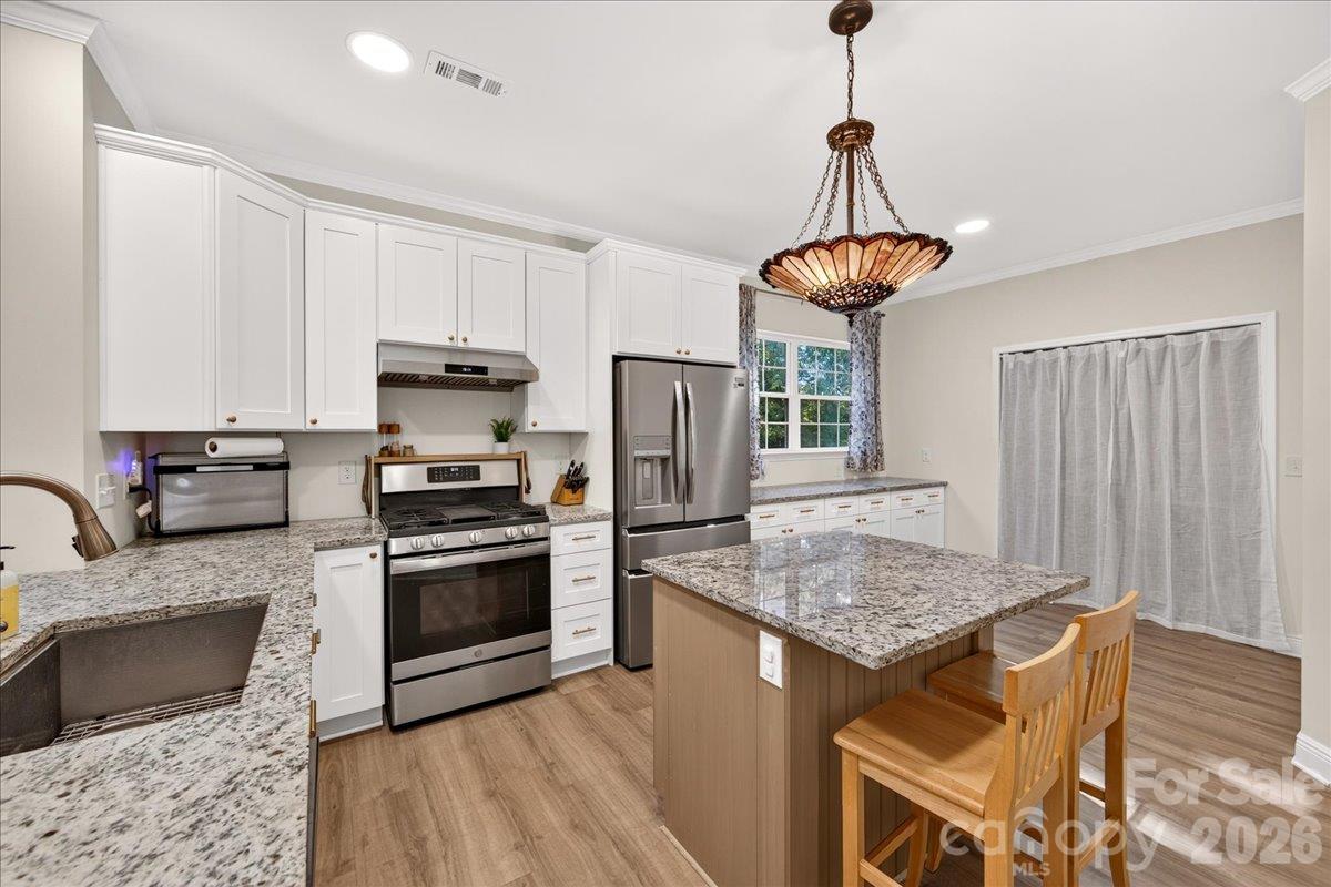 Single Family Residence at 3700 Brookstone Trail, Indian Trail, photo 14 of 40
