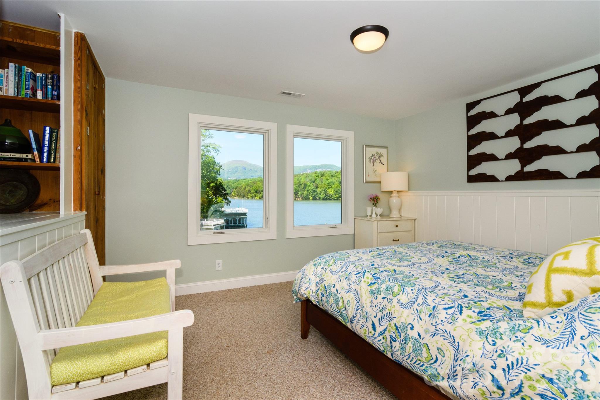 Single Family Residence at 138 Hummingbird Cove, Lake Lure, photo 14 of 28