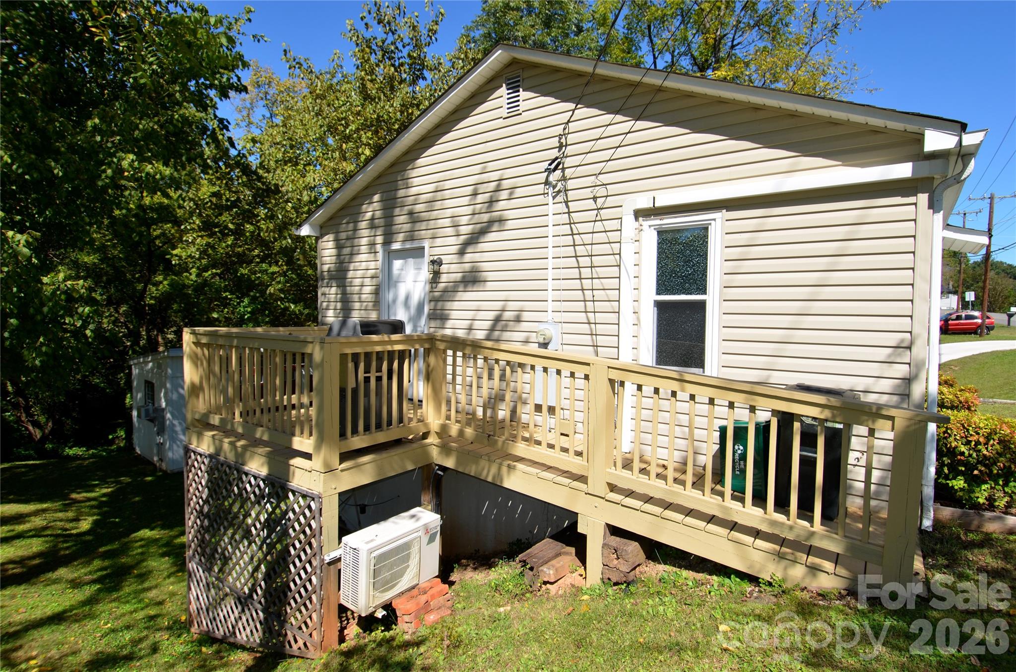 Side - 329 Morehead Road, Marion